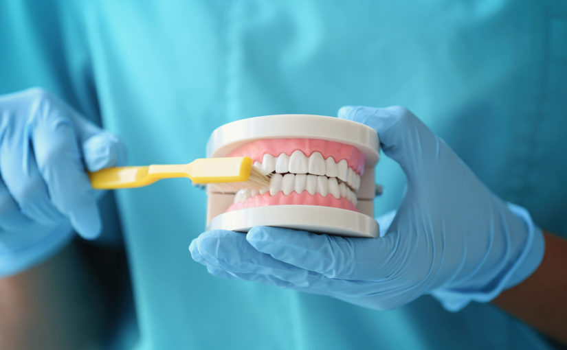 Kompleksowe leczenie dentystyczne – znajdź trasę do zdrowej i pięknego uśmiechów.
